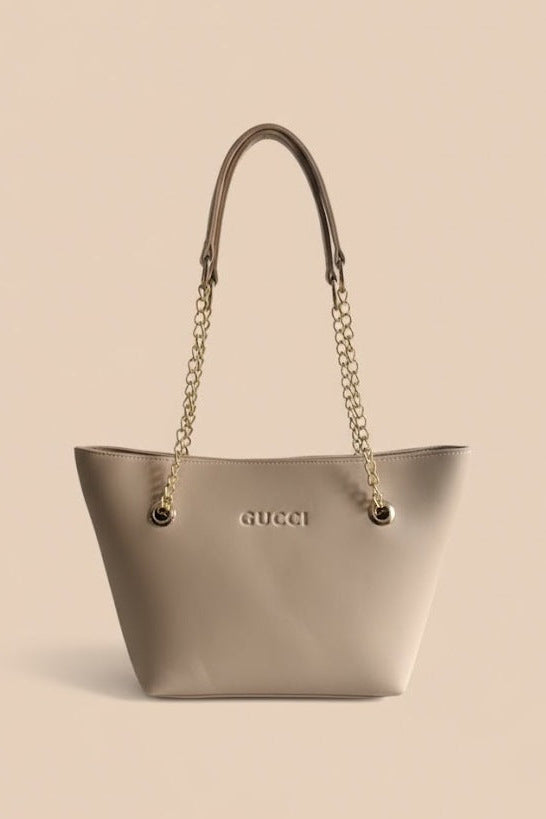 Elegant Diamond Quilted Flap Shoulder Bag with Gunmetal Chain